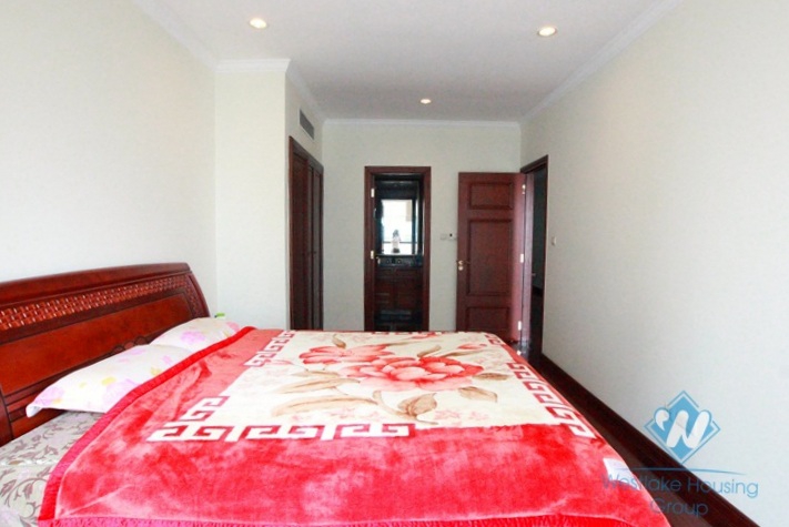 Wonderful apartment for rent in Vincom center, Hai Ba Trung, Hanoi